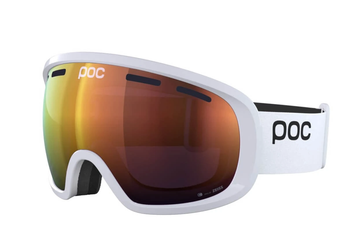 Design na stoku narciarskim. Jak połączyć funkcjonalność sprzętu z ciekawym wyglądem i bezpieczeństwem?